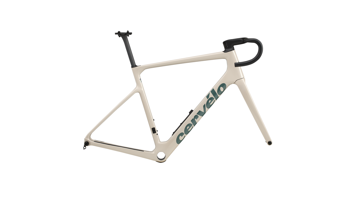 Caledonia-5 FRAMESET